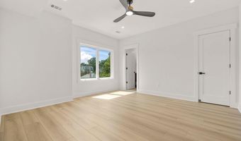 1905 N TAYLOR St, Arlington, VA 22207