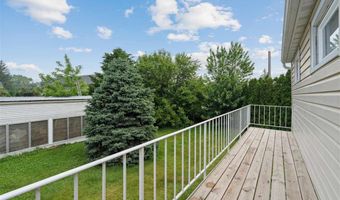 722 47th Ave, Amana, IA 52203