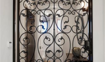 1644 S Bentley Ave 401, Los Angeles, CA 90025