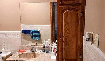 616 W Diamondhead Ave, Alton, TX 78473