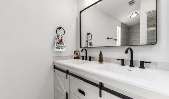 3301 S Goldfield Rd 2006, Apache Junction, AZ 85119