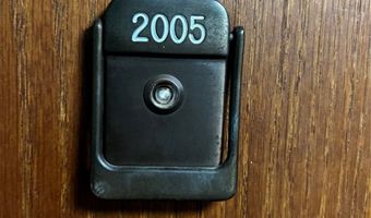 60 N Beretania St 2005, Honolulu, HI 96817