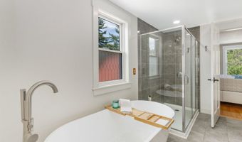 64 Pleasant View Rd, Bradford, NH 03221