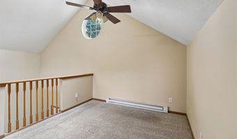 1213 10th Ave NW, Altoona, IA 50009