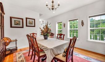 1 Bucks Xing, Cromwell, CT 06416