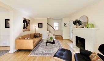 7208 EARLY St, Annandale, VA 22003