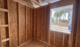 428 Redwater Trl 596, Aberdeen, NC 28315