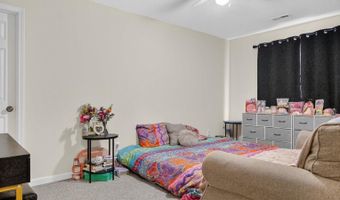 98 ROLLING GREEN Dr, Anniston, AL 36207
