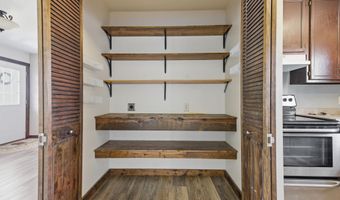 1006 NE 28th Ave, Aberdeen, SD 57401
