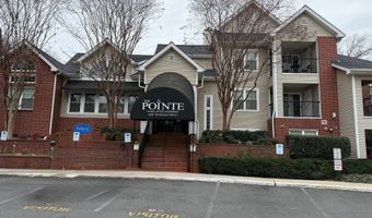3310 WYNDHAM Cir 215, Alexandria, VA 22302