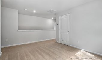 1049 Misty Creek Dr, Aberdeen, NC 28315