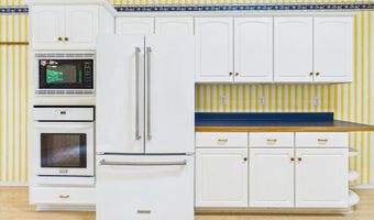 1195 Diamond Dr, Arcata, CA 95521