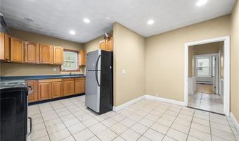 423 Pine St, Central Falls, RI 02863