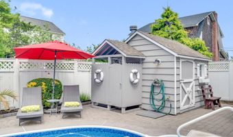 40 Karge St, Bay Head, NJ 08742