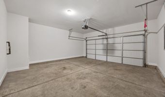 16515 Demi Dr, Athens, AL 35613