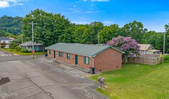 409 High St, Athens, TN 37303