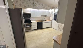 6 BABETTE Ct, Baltimore, MD 21208