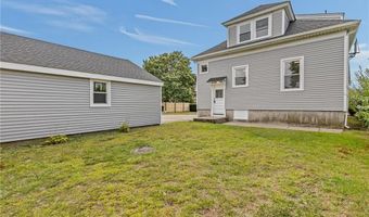 94 Carman St, Cranston, RI 02910