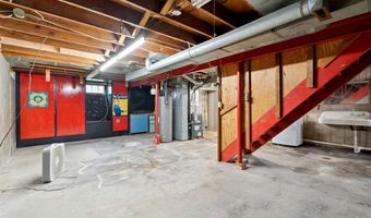 722 47th Ave, Amana, IA 52203