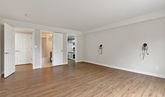 1461 VAN DORN St N A, Alexandria, VA 22304