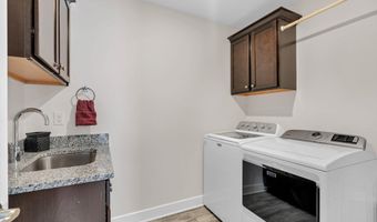 430 E Park Pl, Andover, KS 67002