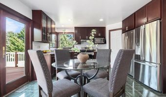 8411 Reese Ln, Ann Arbor, MI 48103