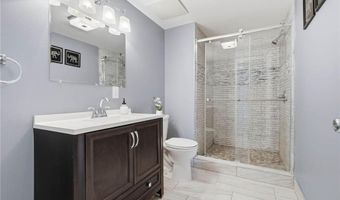 7135 Upper 157th St W, Apple Valley, MN 55124