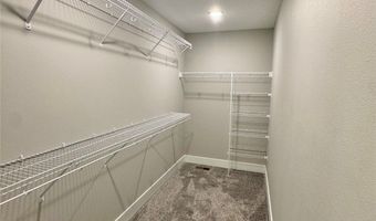519 Meadows Ct, Polk City, IA 50226