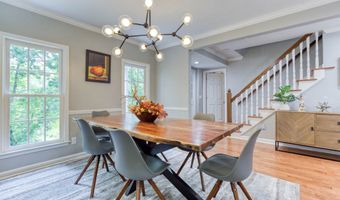 813 Lakeshore, Berkeley Lake, GA 30096