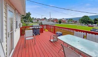 416 N 9th Ave, Altoona, PA 16601