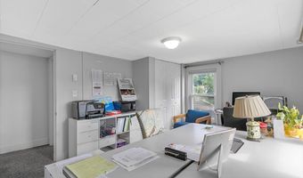 190 Maple St, Branford, CT 06405