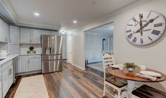 143 Juniper Dr, Avon, CT 06001