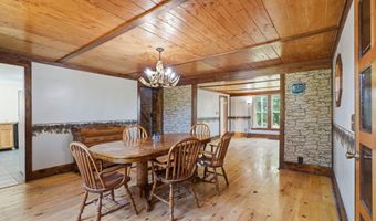 579 38th St, Allegan, MI 49010