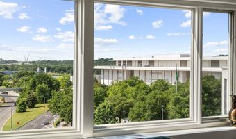 2475 VIRGINIA Ave NW 822, Washington, DC 20037