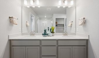 22519 E 47th Dr, Aurora, CO 80019