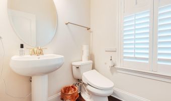 24814 BARRINGTON GROVE Ct, Aldie, VA 20105