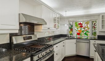 47-544 Hakuhale St, Kaneohe, HI 96744