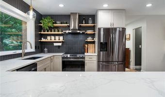 1320 OWENS Rd, Auburn, AL 36830