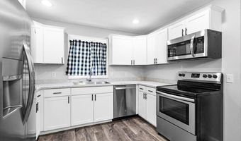 1624 C St, Bedford, IN 47421