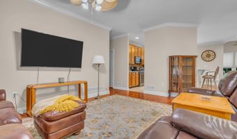 40 BUNKER HILL Dr, Allentown, NJ 08501