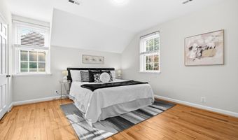 3574 S STAFFORD St, Arlington, VA 22206