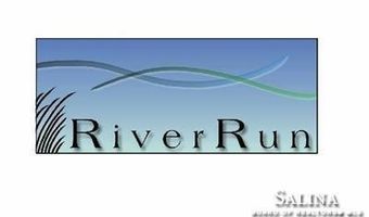 2016 Riverrun Pkwy, Salina, KS 67401