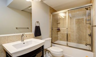 16268 Noble Point Dr, Anchorage, AK 99516