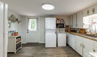 820 Whitehall Rd, Athens, GA 30605