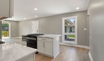 26097 W Channel Ave, Antioch, IL 60002