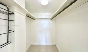 9500 W Bay Harbor Dr 2G, Bay Harbor Islands, FL 33154