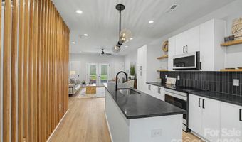 1312 Carolyn Dr, Charlotte, NC 28205