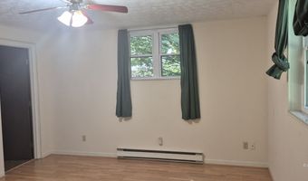 7930 Rolling Hills Dr, Athens, OH 45701