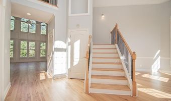 4012 Erin Dr, Alpharetta, GA 30022