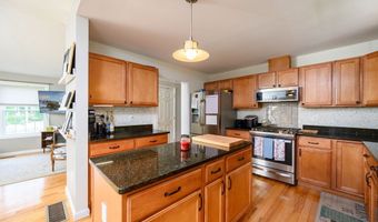 89 Block St, Abington, MA 02351